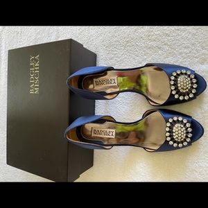 Badgley Mischka Lacie Pump (Never Used)